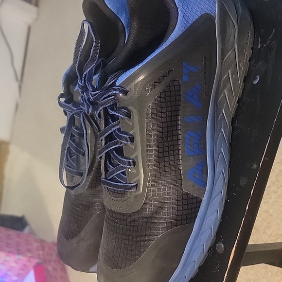 Size 13 ariat composite toe work shoe - Picture 3 of 5